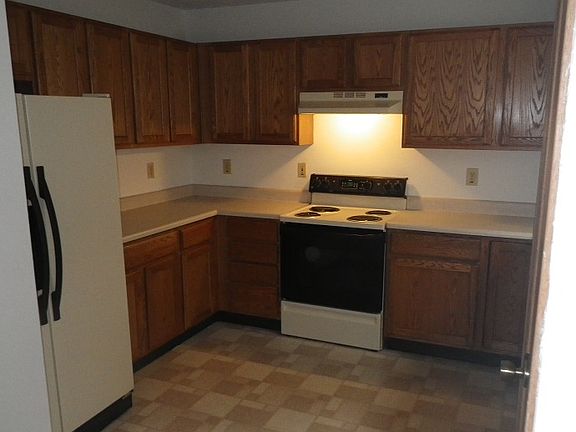Efficient u-shaped kitchen