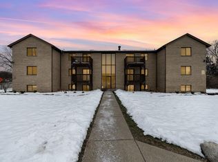 5260 Muhlhauser Rd, Hamilton, OH 45011