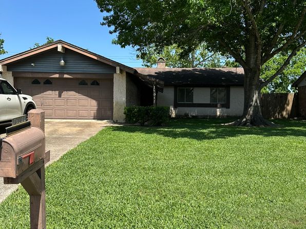 17011 Bougainvilla Ln