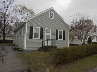 35 Sand Pond Rd, Warwick, RI 02888