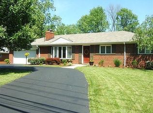 2142 Neeb Rd, Cincinnati, OH 45233