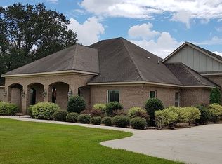 6331 Plantation Woods Dr, Theodore, AL 36582