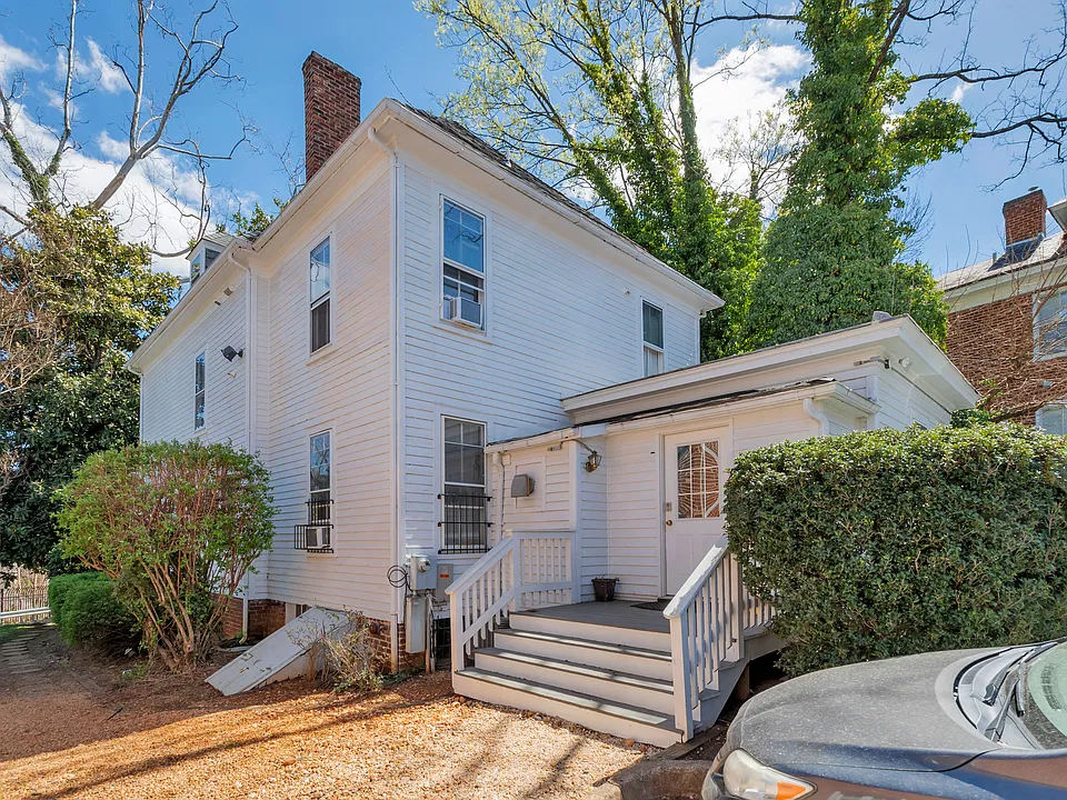 165 Chancellor St