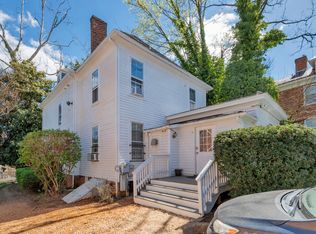 165 Chancellor St, Charlottesville, VA 22903