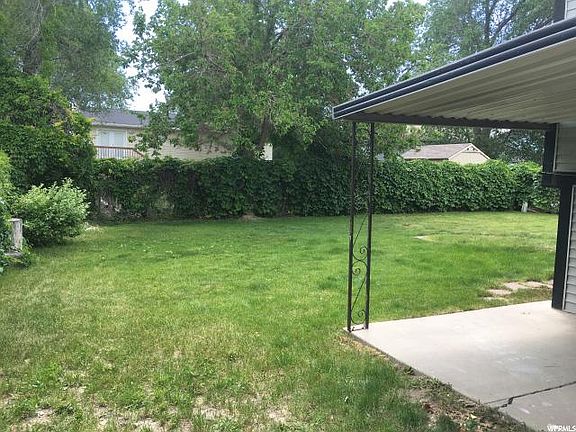 5th image of 3379 S Greenmont Dr