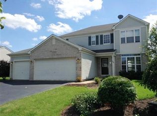 460 Butterfly Rd, Bolingbrook, IL 60490