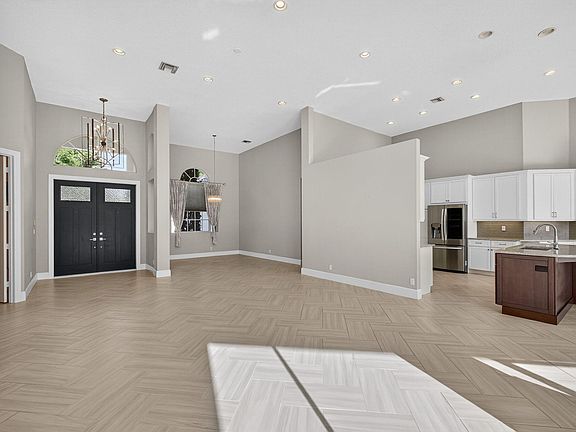 3rd image of 111 N River Drive W