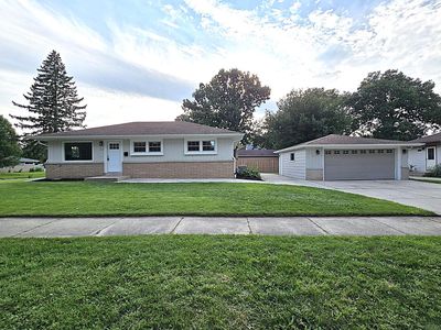 2997 S 105th STREET, West Allis, WI, 53227