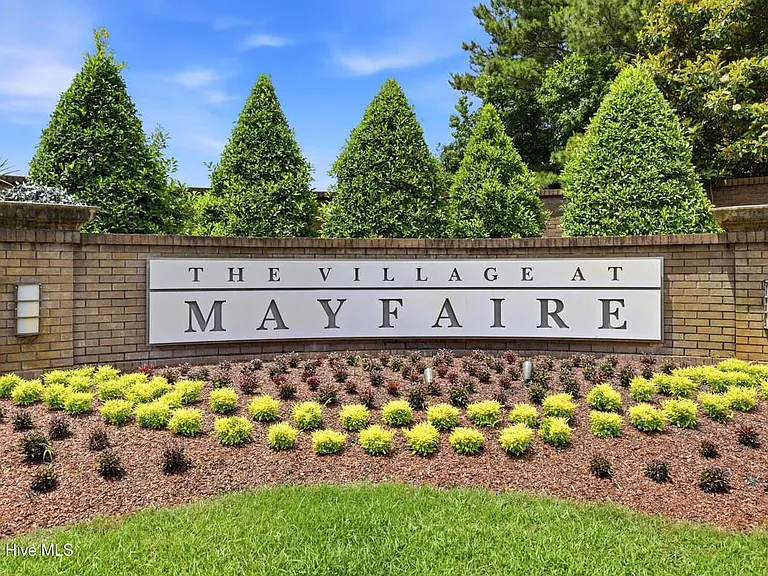 640 Village Park Dr #208 — Photo 1
