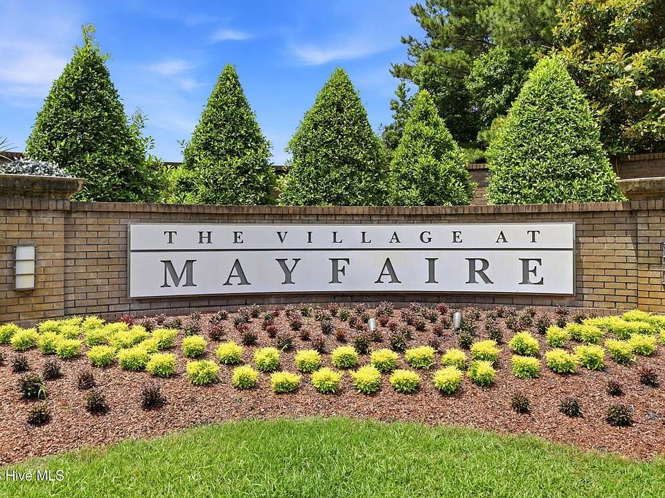 1st image of 640 Village Park Dr Unit 208