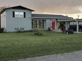 601 Don St, Kismet, KS 67859