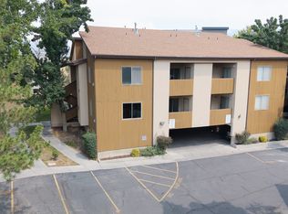 9131 S Jefferson Pl, Sandy, UT 84070