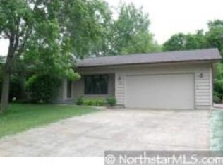 180 W Point Dr, Tonka Bay, MN 55331