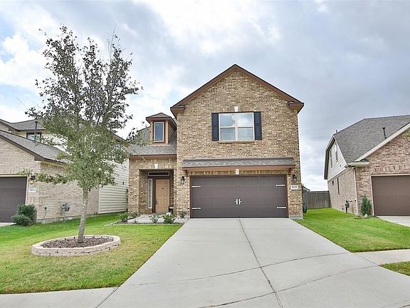 2nd image of 8010 Oxbow Manor Ln