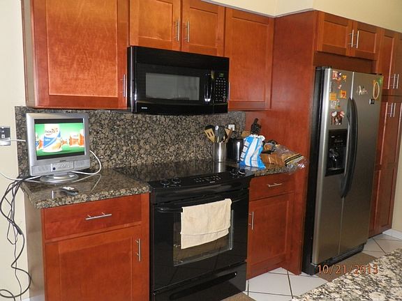 4th image of 10002 NW 52nd Ter