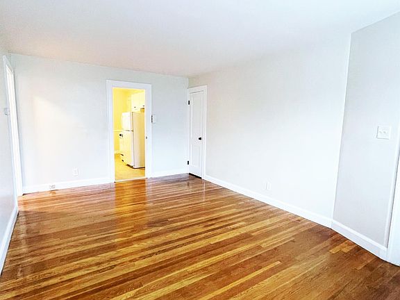 3rd image of 21 Merrill Ave #3T