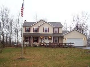 5857 County Road 8, Junction City, OH 43748