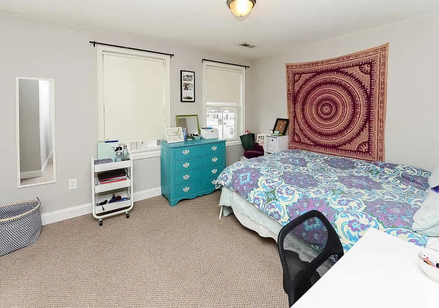 Three Bed Manayunk Townhome — Photo 1