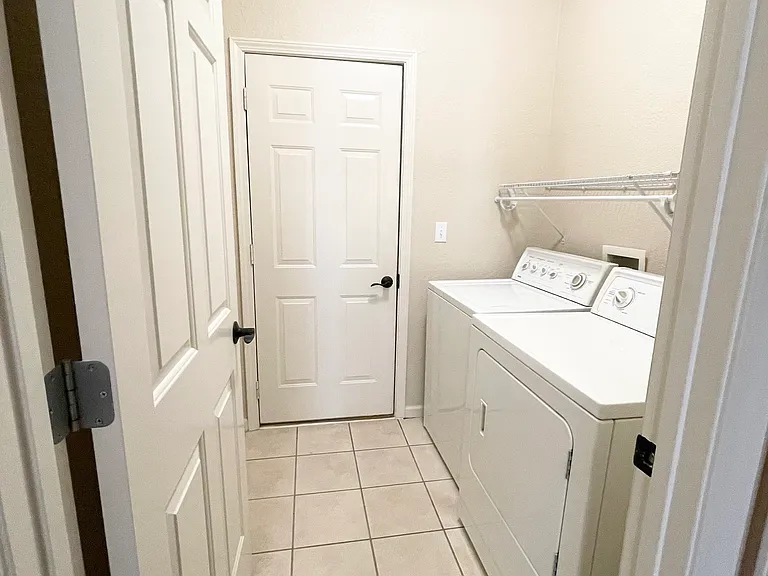 1430 Marilee Dr — Photo 10