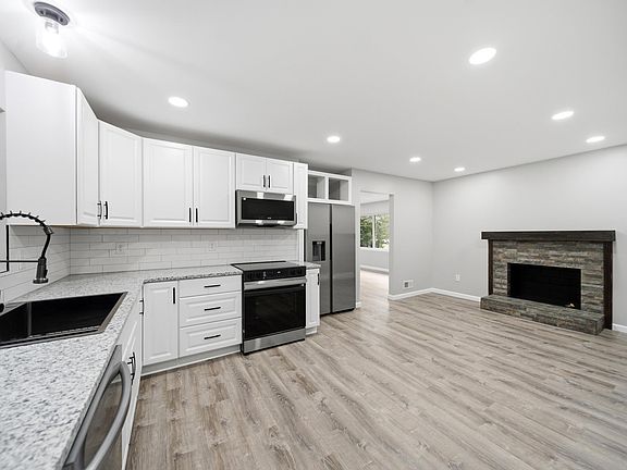5th image of 1291 Woodland Dr