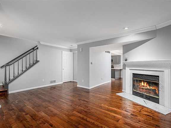 5th image of 5850 Prince George Ct