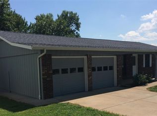 9 Heather Ct, Crystal City, MO 63019