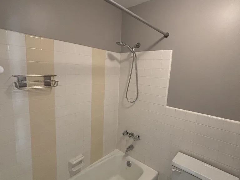 181 Old Montgomery Hwy #B — Photo 22