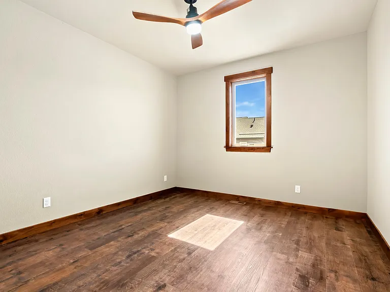 1618 Continental Peaks Cir — Photo 12
