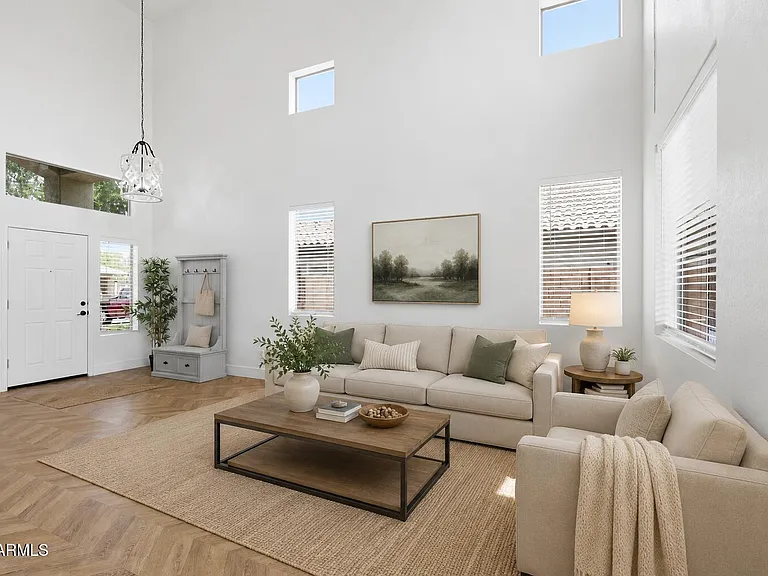 10315 E Idaho Ave — Photo 1