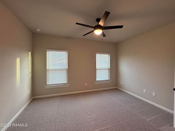4th image of 100 Cranston Ct