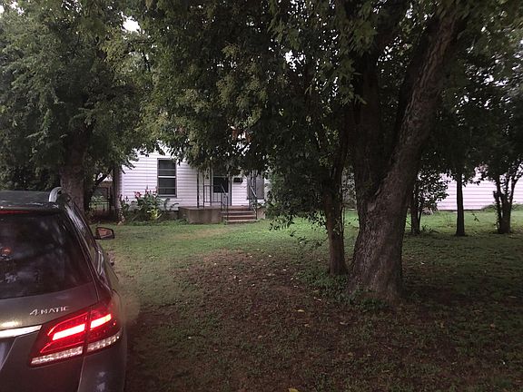 3rd image of 5507 Diaz Ave