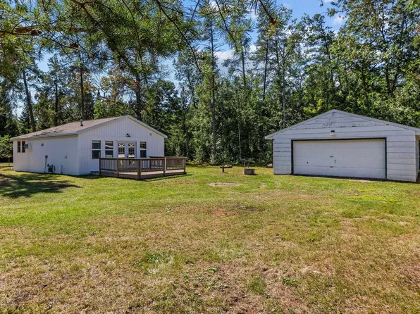 W11940 Enockson Ct, Crivitz, WI 54114