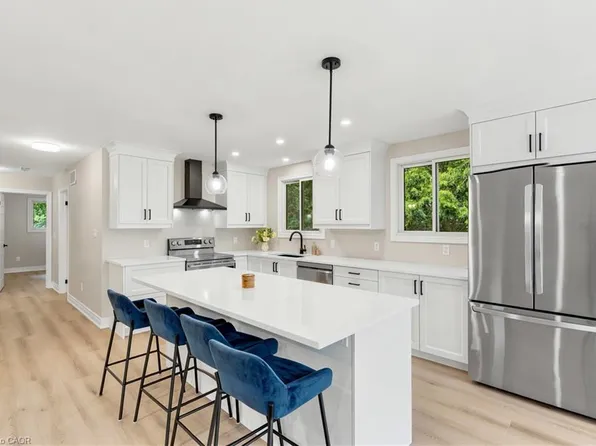 1553 Newlands Cres, Burlington, ON L7M 1P1