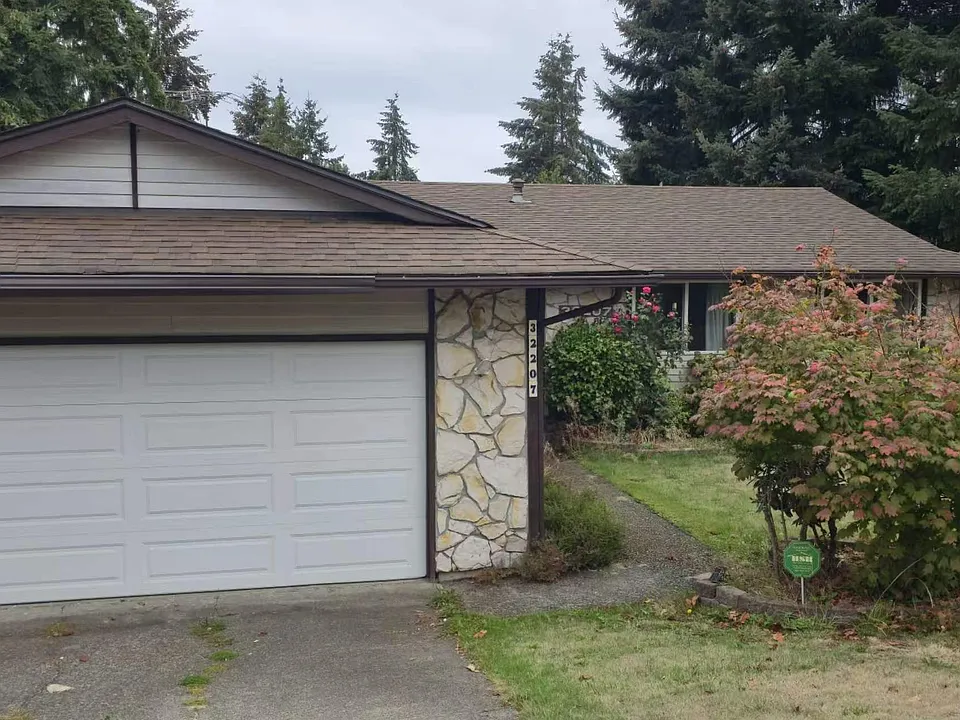 32207 23rd Ave SW
