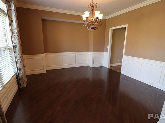 5th image of 5904 W Forestwood Dr