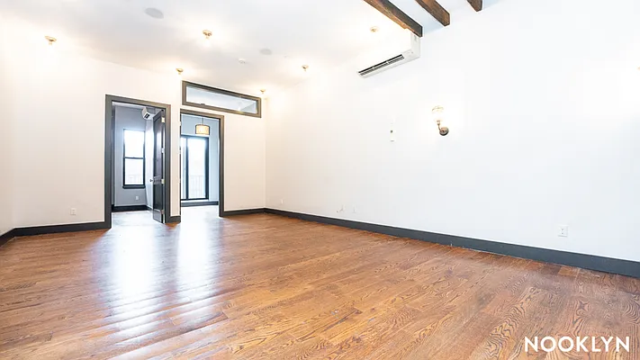 Rented by Nooklyn NYC LLC | media 31