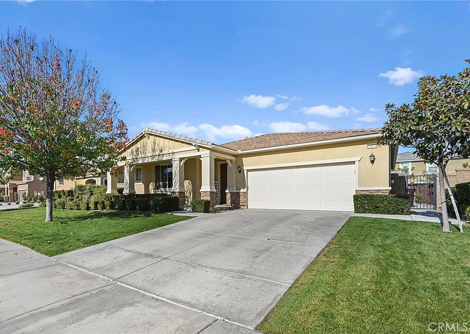 1st image of 29190 Hidden Meadow Dr