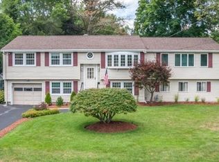 14 Brookside Dr, Billerica, MA 01821