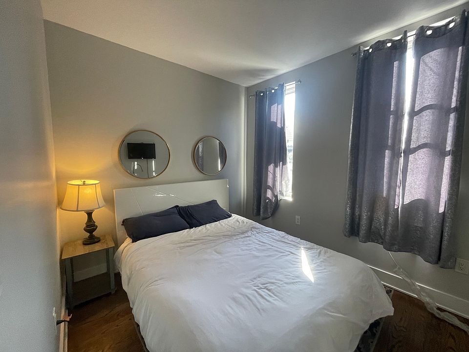 1st image of 525 Newark Ave #2L-2