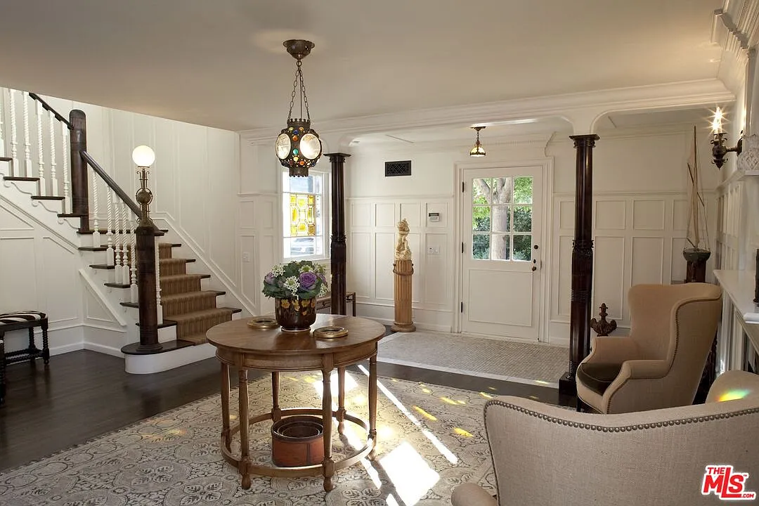 3 bed, 3.5 bath, 4380 sqft, $30,000 — Photo 4
