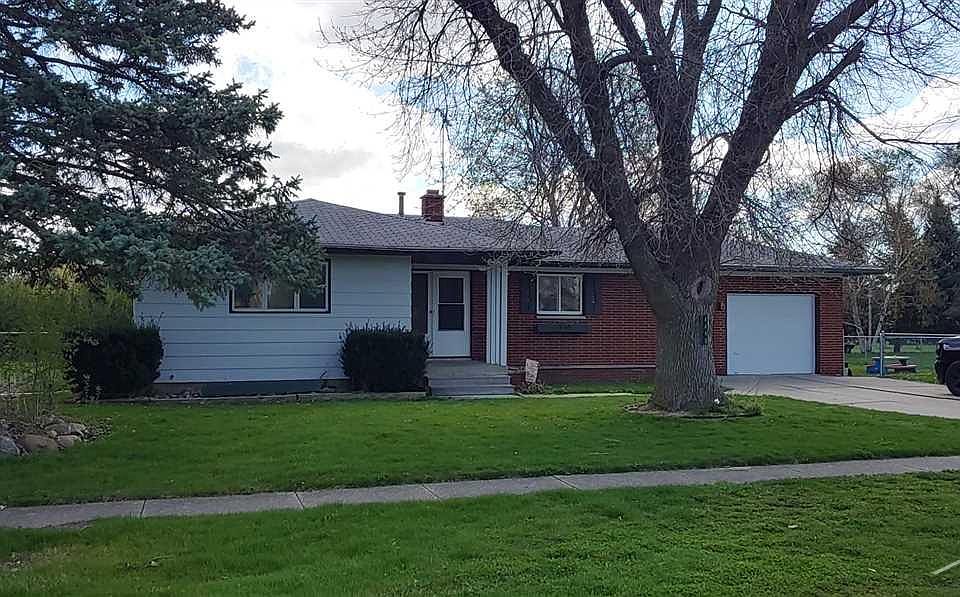 1st image of 4440 Lorraine Ave