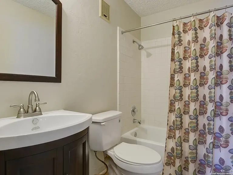 4119 Medical Dr #F304 — Photo 11