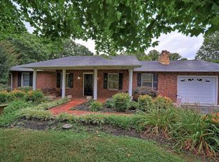 478 Dalewood Rd, Johnson City, TN 37601