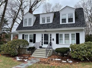 10 Curve St #0, Wellesley, MA 02482