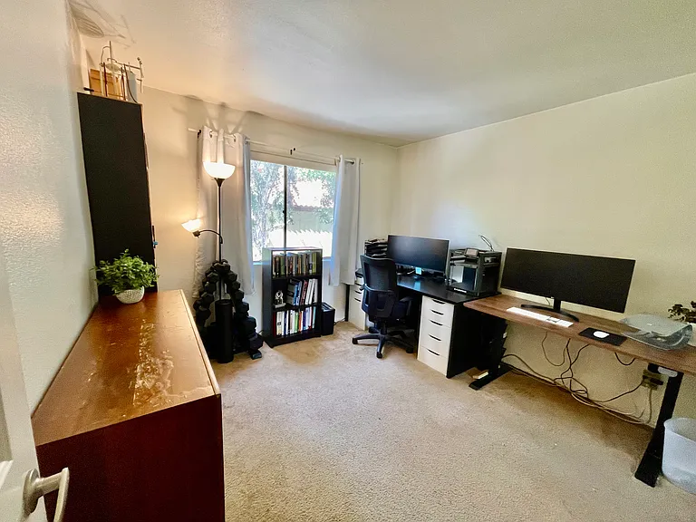 1132 W Blaine St #203 — Photo 14