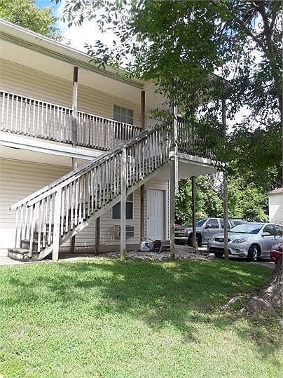 1st image of 1131 N Oakland Ave APT 4