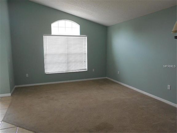 4th image of 5727 Essex Isle Dr