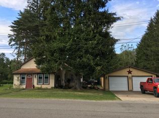 121 Locust St, Marienville, PA 16239