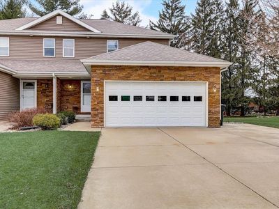 6719 Wolf Hollow Rd, Windsor, WI, 53598