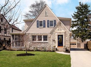 1691 Andover Rd, Columbus, OH 43212